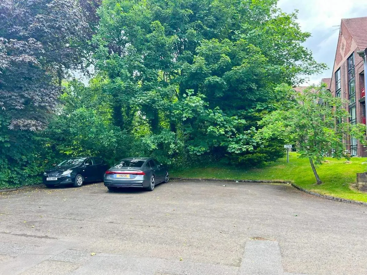 Modern Luxurious Apartment W/ Patio Balcony & View Jordanstown United Kingdom
