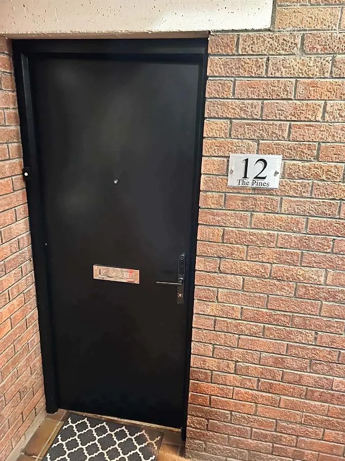 Modern Luxurious Apartment W/ Patio Balcony & View Jordanstown